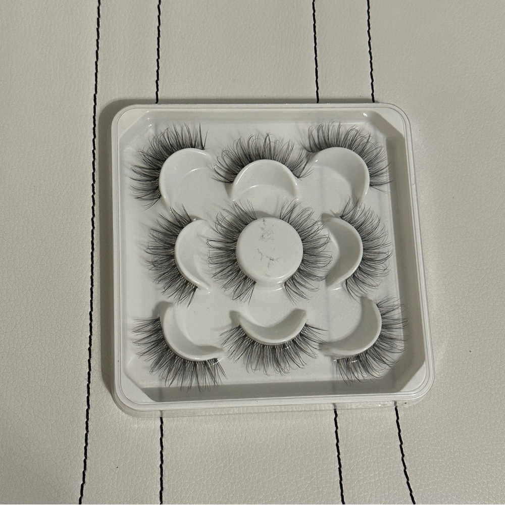 Dramatic False Eyelashes Sets of 5